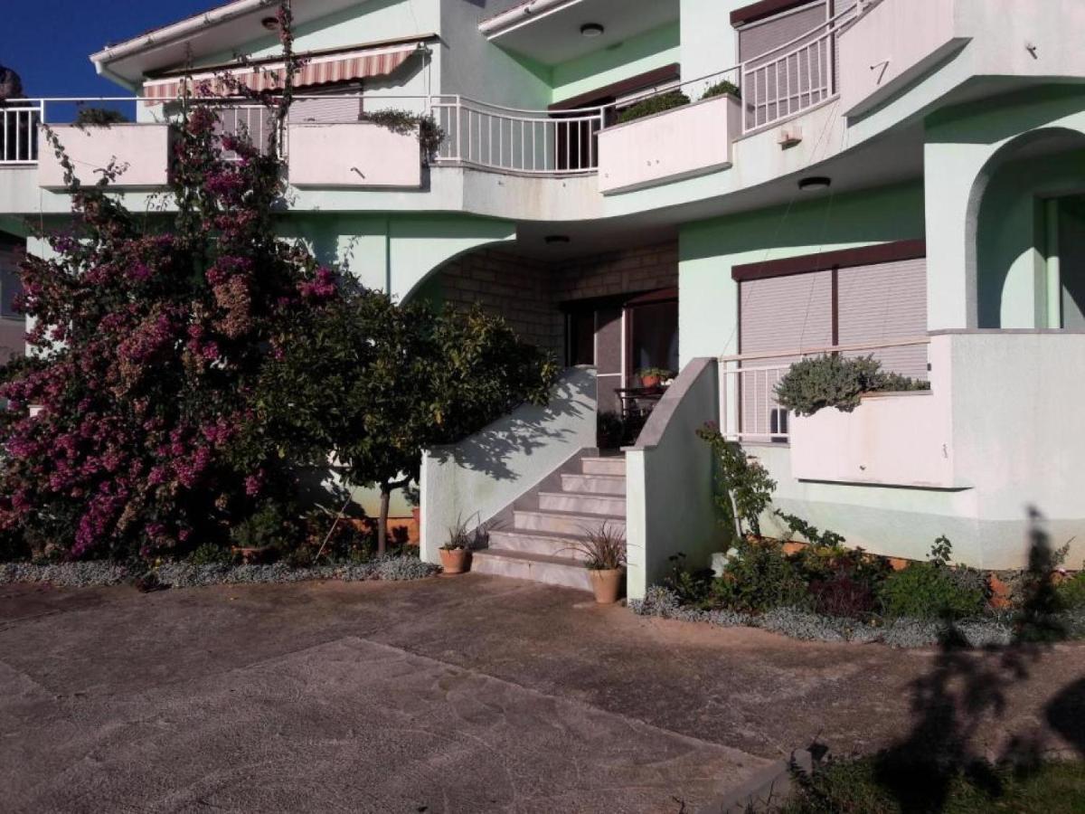 Apartments Kožino Екстериор снимка
